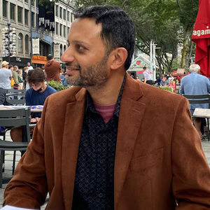 Meet your Posher, Praveen